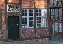 Till Eulenspiegel Gebäude und Skulpturen